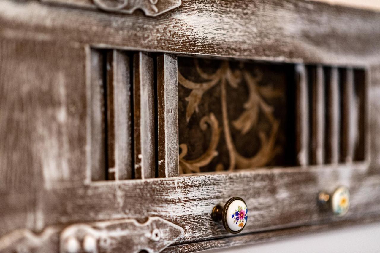 Ξενώνας Γούσιας อิโออันนินา ภายนอก รูปภาพ