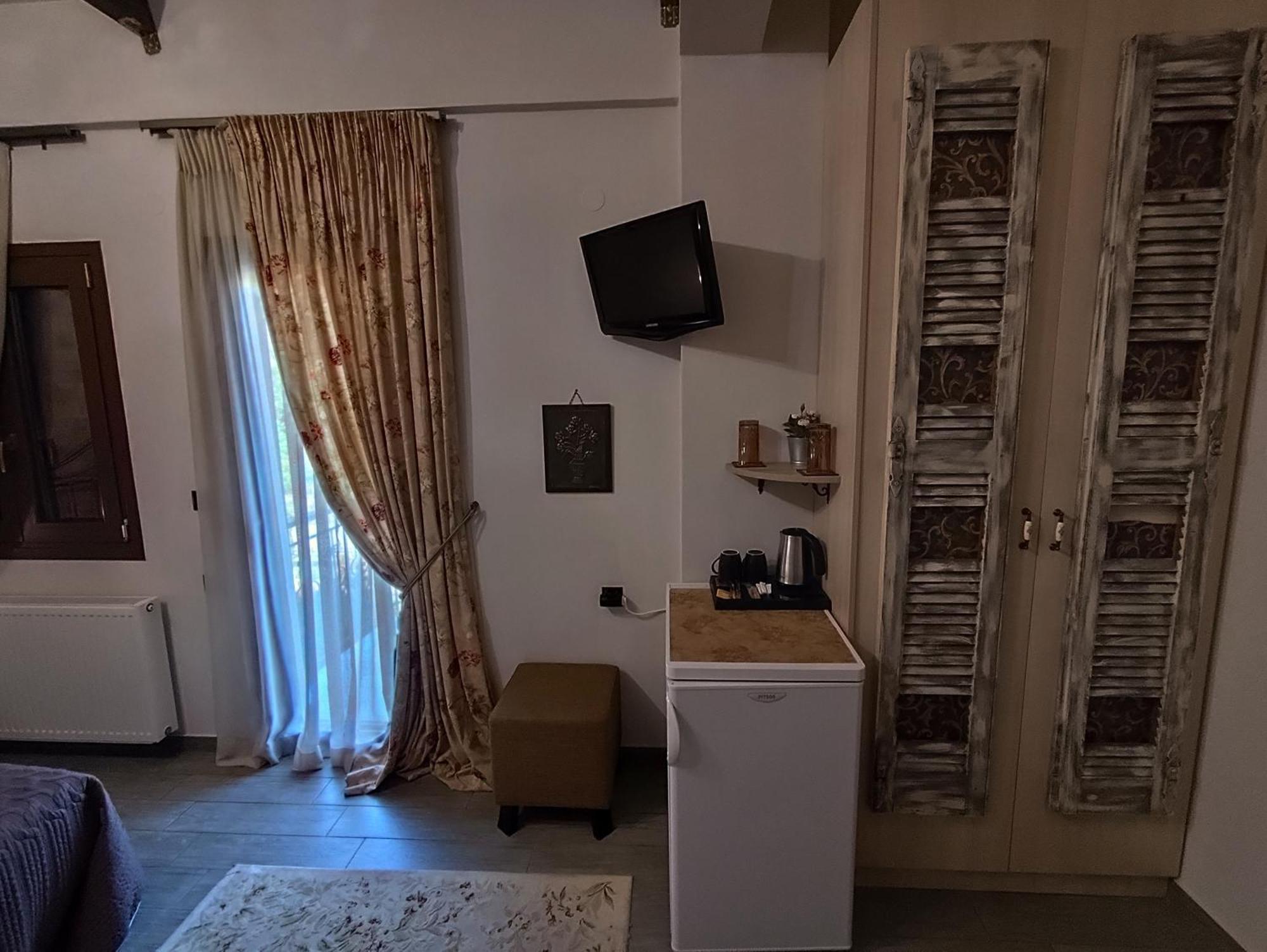 Ξενώνας Γούσιας อิโออันนินา ภายนอก รูปภาพ